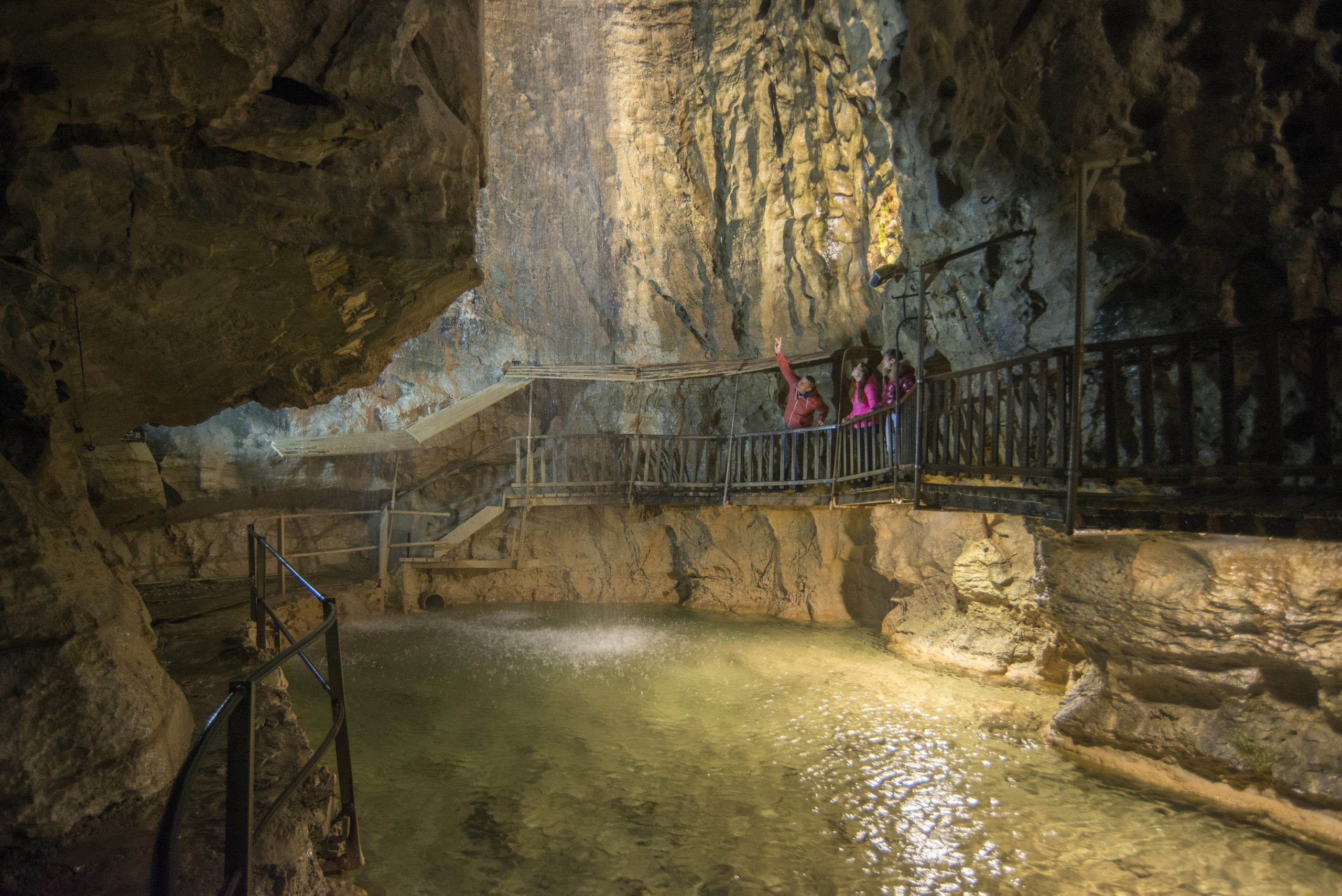 La Grotte aux Fées - Martigny Tourismus